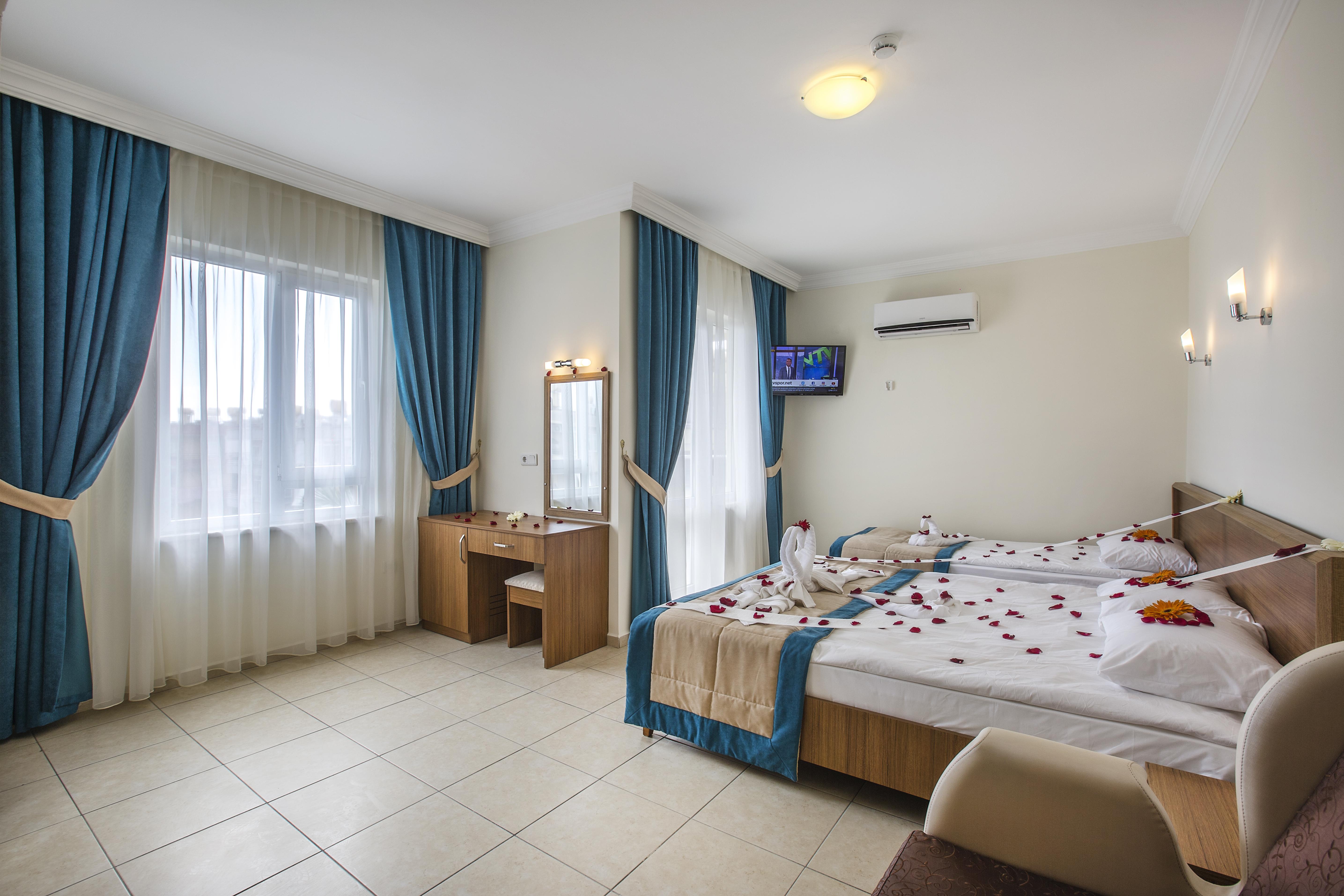 Pera Inn Hotel Алания Экстерьер фото